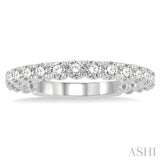 1/2 Ctw Lattice Round Cut Diamond Wedding Band in Platinum