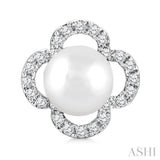 5 MM Cultured Pearl and 1/6 Ctw Single Cut Diamond Clover Petite Fashion Earrings in 10K White Gold