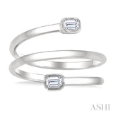 1/5 Ctw Split Double Coil Bezel Set Octagon Cut Diamond Open Fashion Ring in 14K White Gold