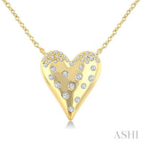 1/5 Ctw Round Cut Diamond Heart Mosaic Pendant With Chain in 10K Yellow Gold