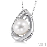 6.5 MM Round Shape Cultured Pearl and 1/20 ctw Round Cut Diamond Pendant in 14K White Gold with Chain