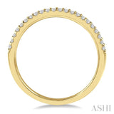 1/5 ctw Round Cut Diamond Wedding Band in 14K Yellow Gold