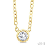 1/6 Ctw Petite Bezel Set Round Cut Diamond Fashion Pendant With Chain in 10K Yellow Gold