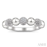 1/20 Ctw Bold Bead Design Round Cut Diamond Fashion Ring in Sterling Silver