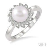 Pearl & Diamond Fashion Ring